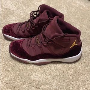 Jordan 11’s ‘Velvet’